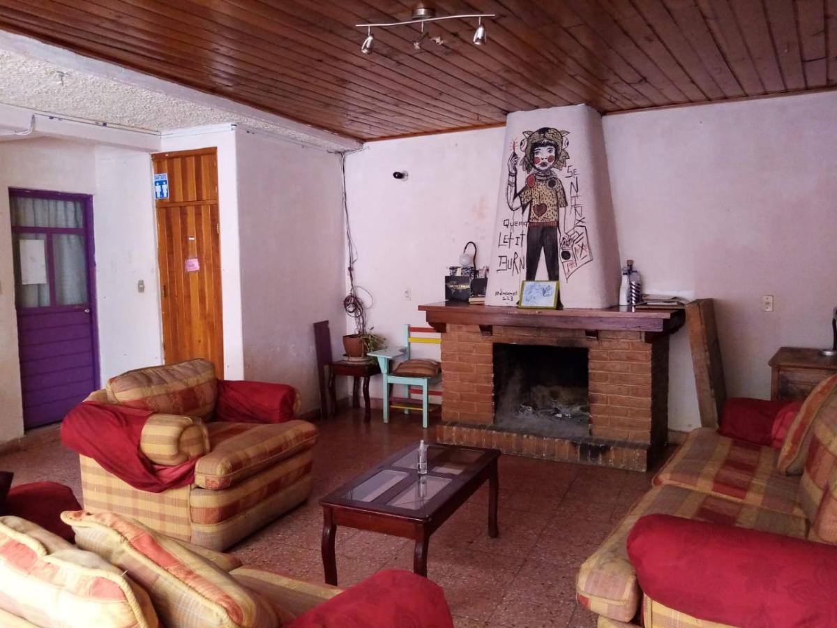 Casa Lothuz Spacio Cultural Y Disidente San Cristóbal de Las Casas 외부 사진